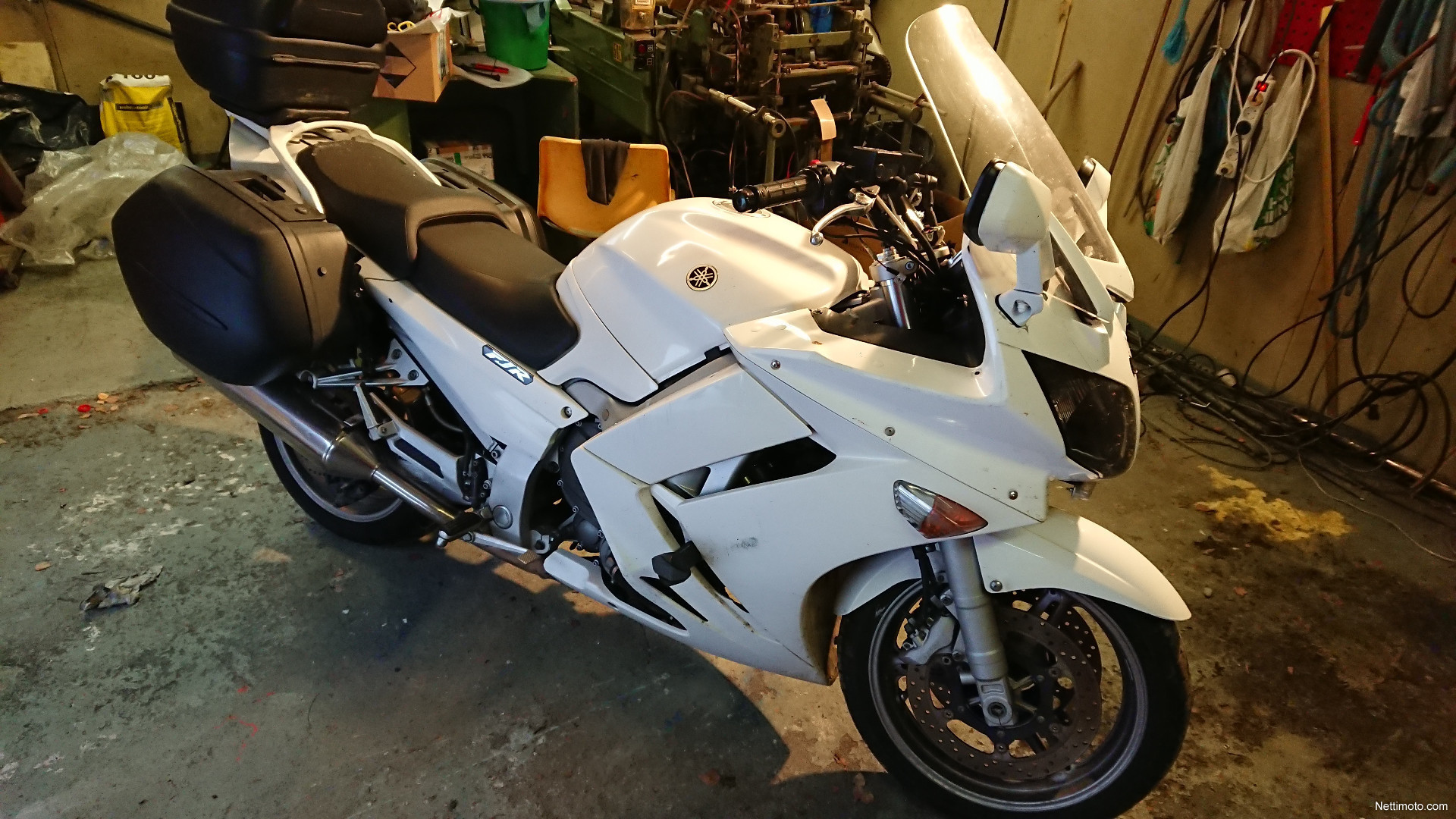 fjr 300