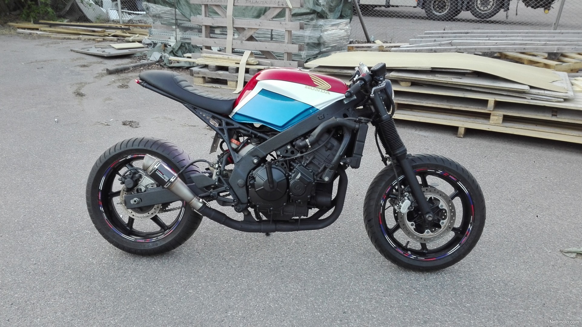 Honda Cbr 600 F 1989 Cafe Racer | Reviewmotors.co (806 x 453 Pixel)