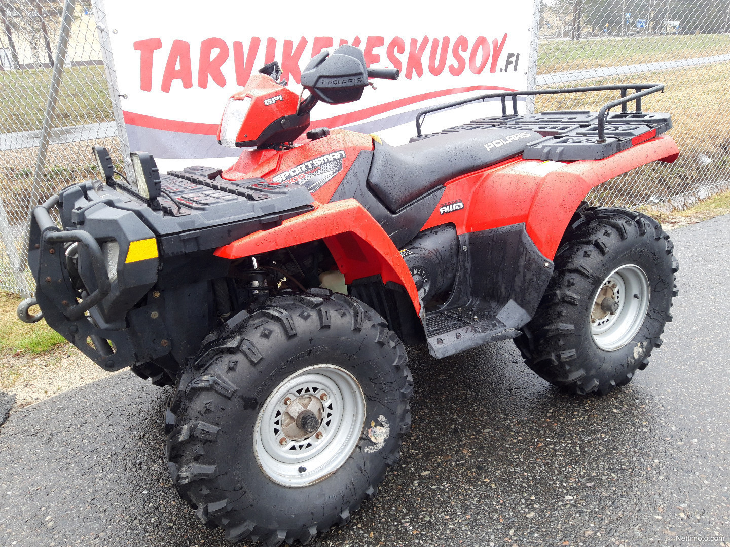Polaris Sportsman 700 Twin EFi Hyvät varusteet. Rahoitus /vaihto 700