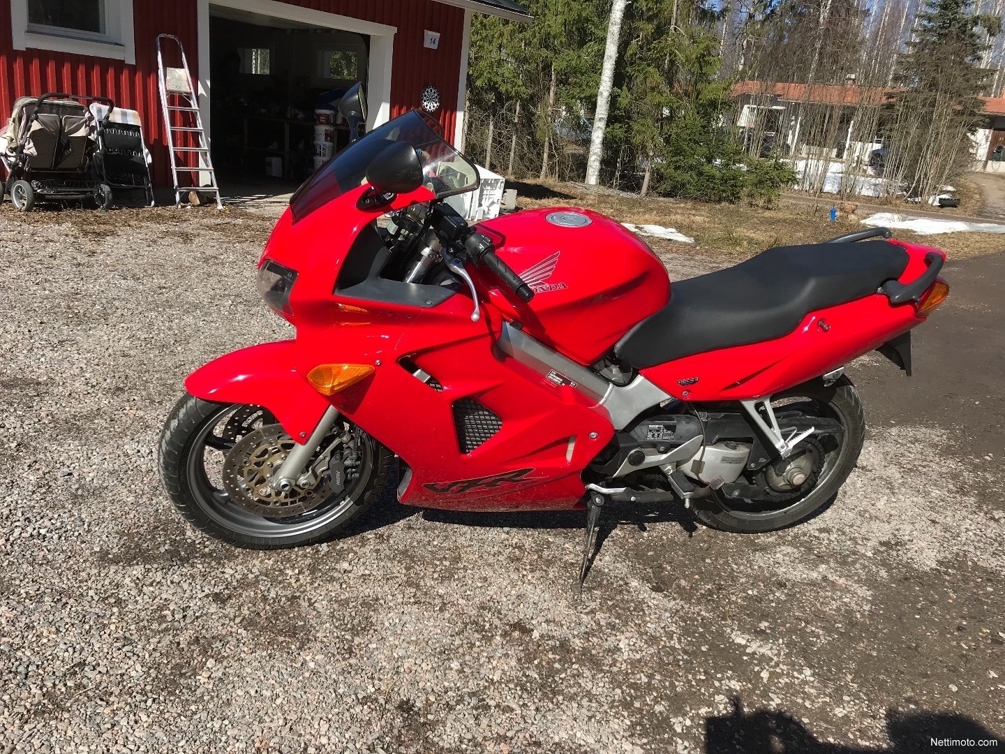 Honda vfr 800 2001