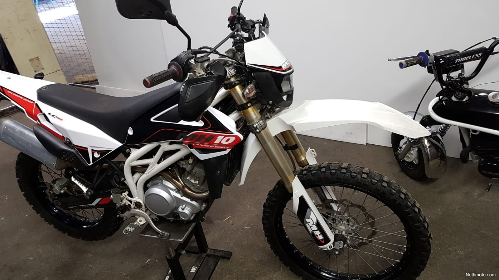 MH Motorcycles MH10 125 Pro Enduro LC 125 cm³ 2013 - Petäjävesi ...