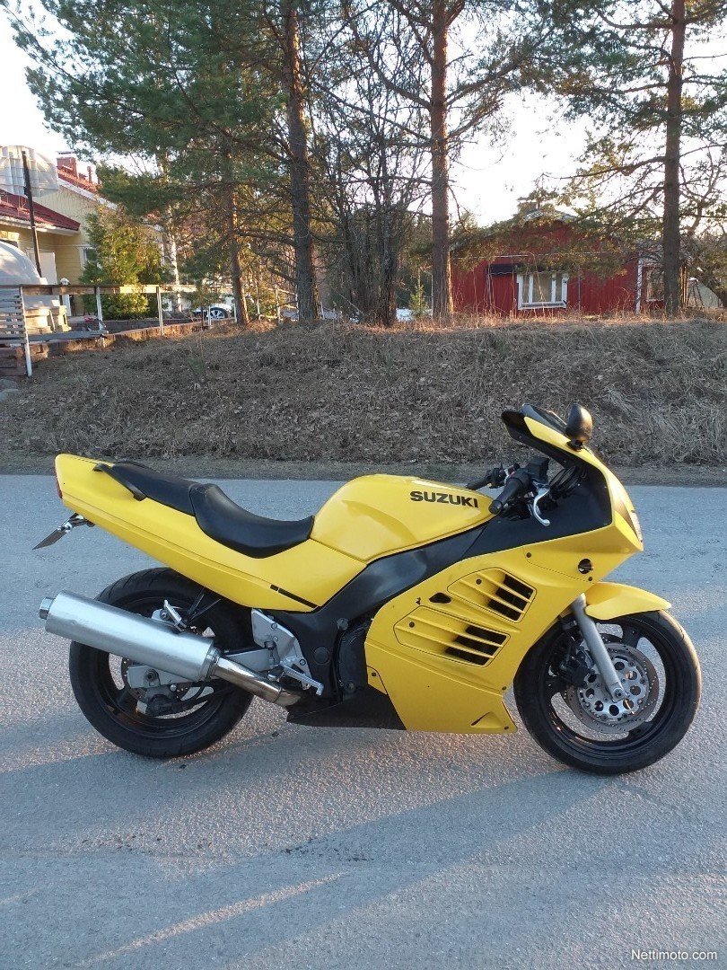 Suzuki rf 600r