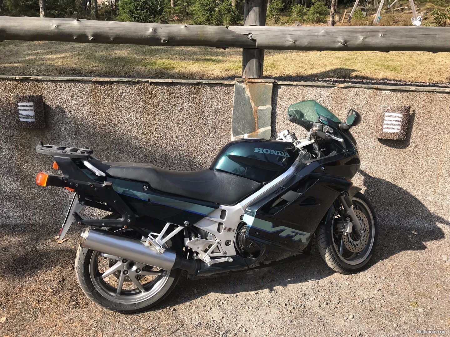 Honda VFR 750 F 750 cm³ 1992 Naantali Moottoripyörä Nettimoto