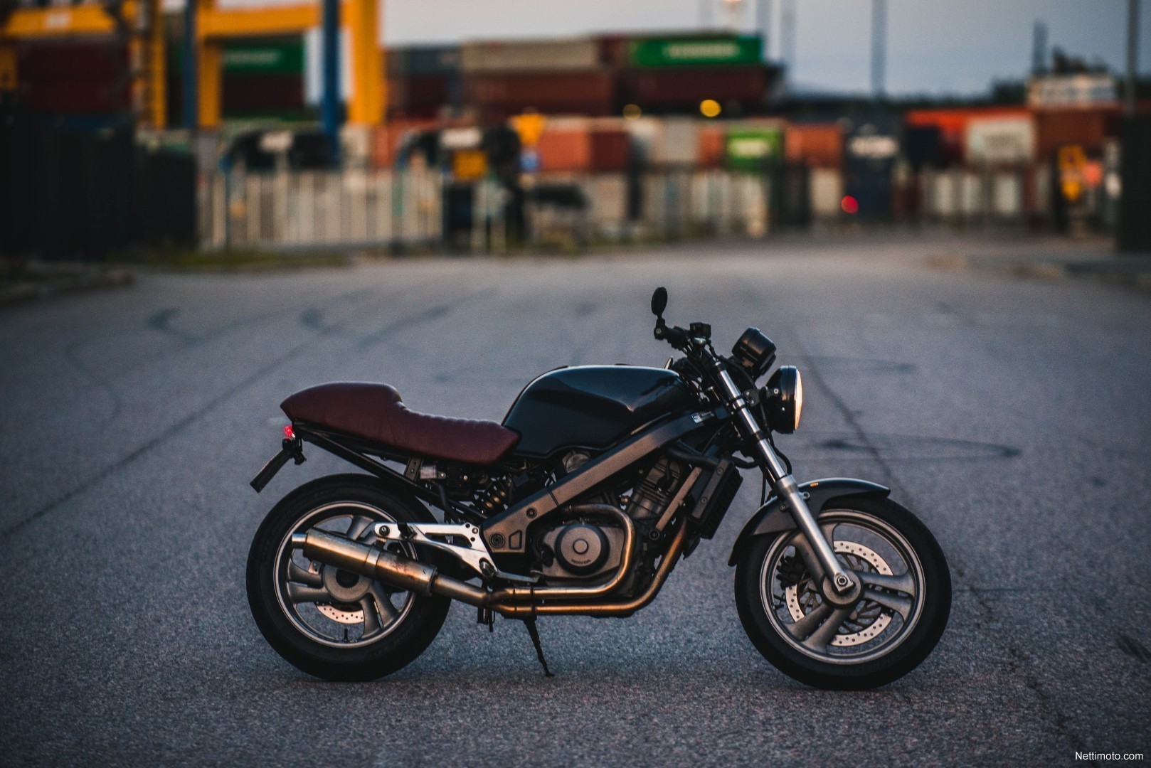 Honda Silver Wing 650 Cafe Racer Cafe