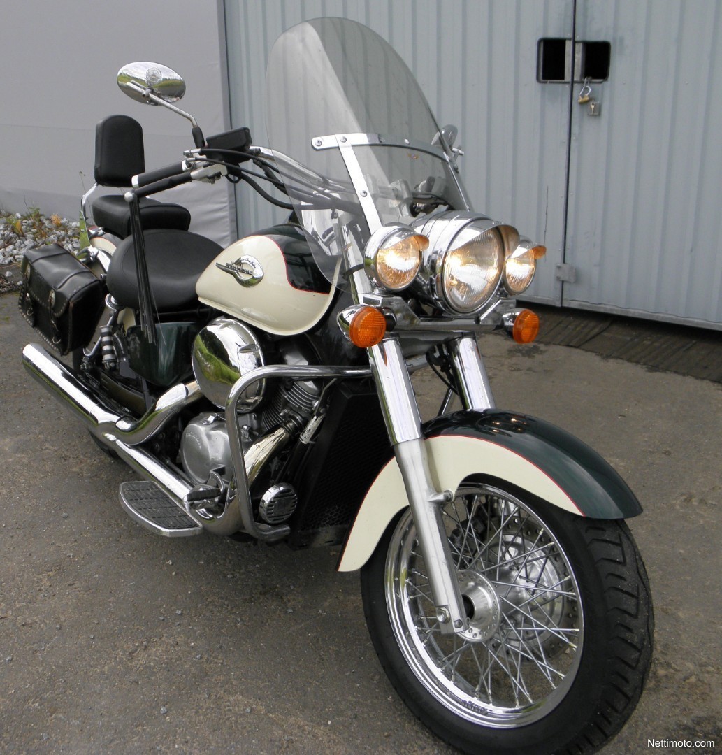 Honda shadow vt750c classic