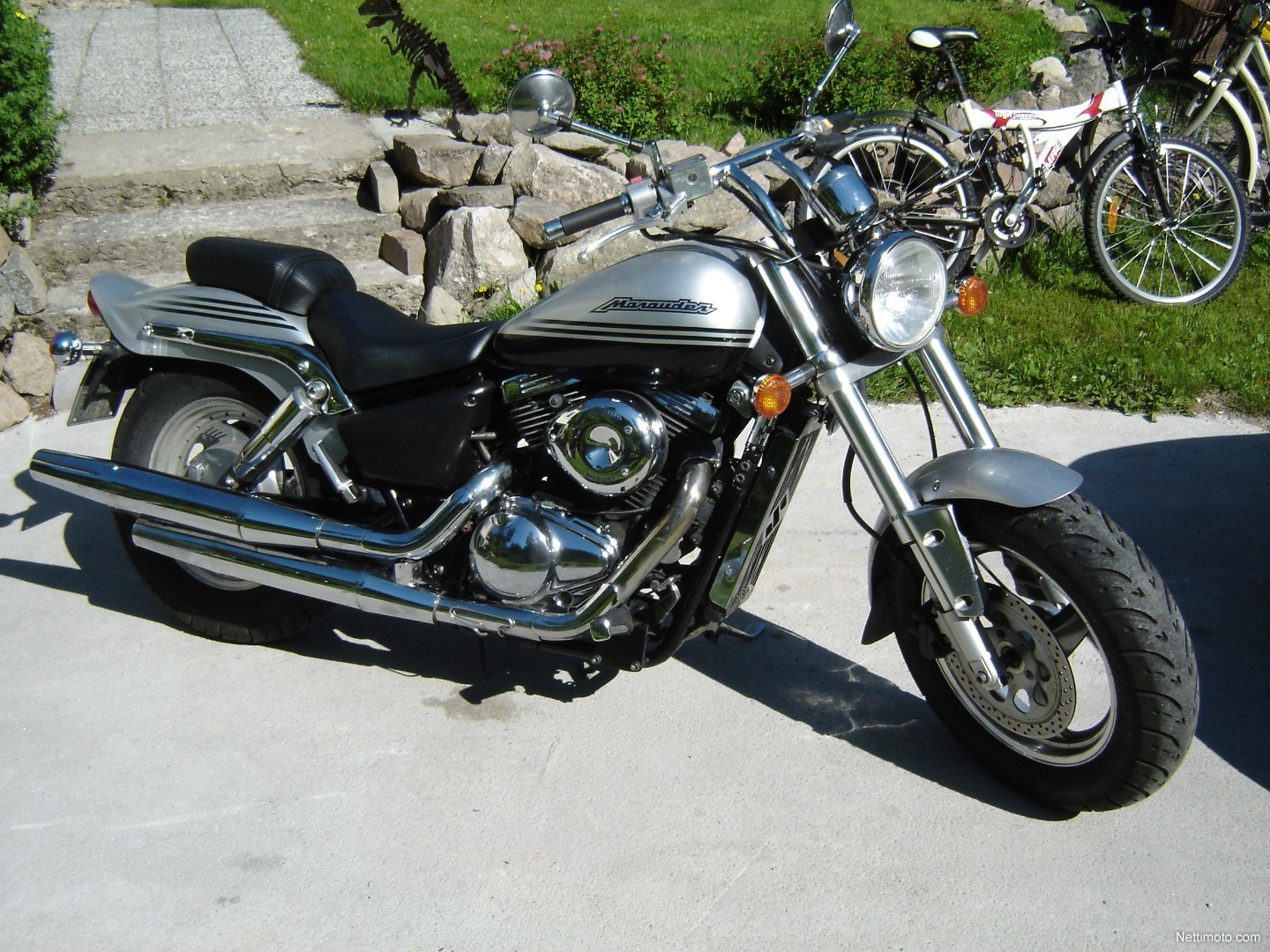 Suzuki vz 800 marauder