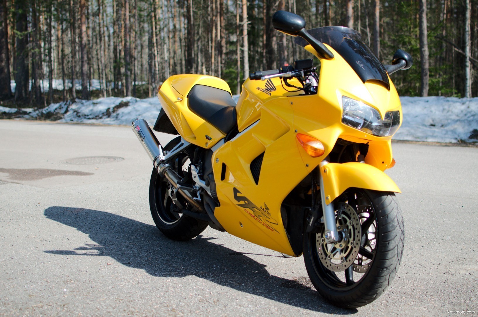 Honda VFR 800 FI 800 cm³ 1999 - Lappeenranta - Motorcycle - Nettimoto