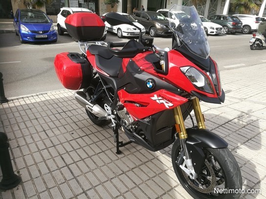 BMW S