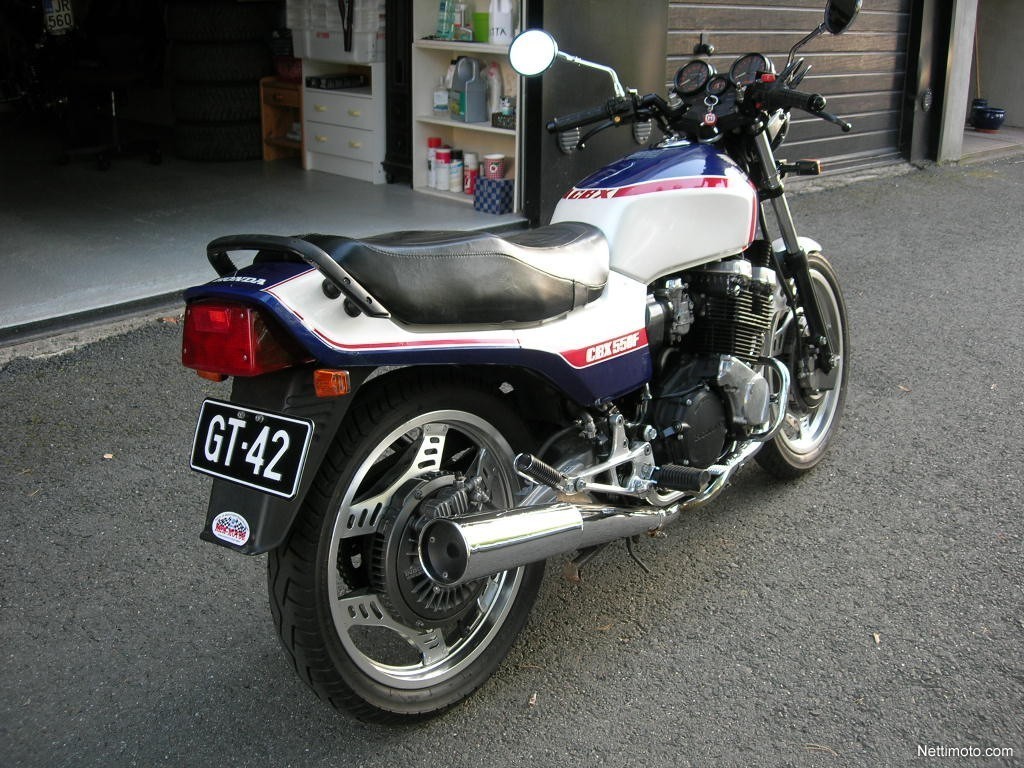 Honda cbx 550