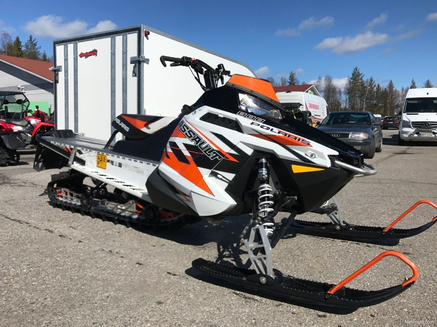Polaris 800 RMK Assault 155" 800 cm³ 2015 Rovaniemi Moottorikelkka