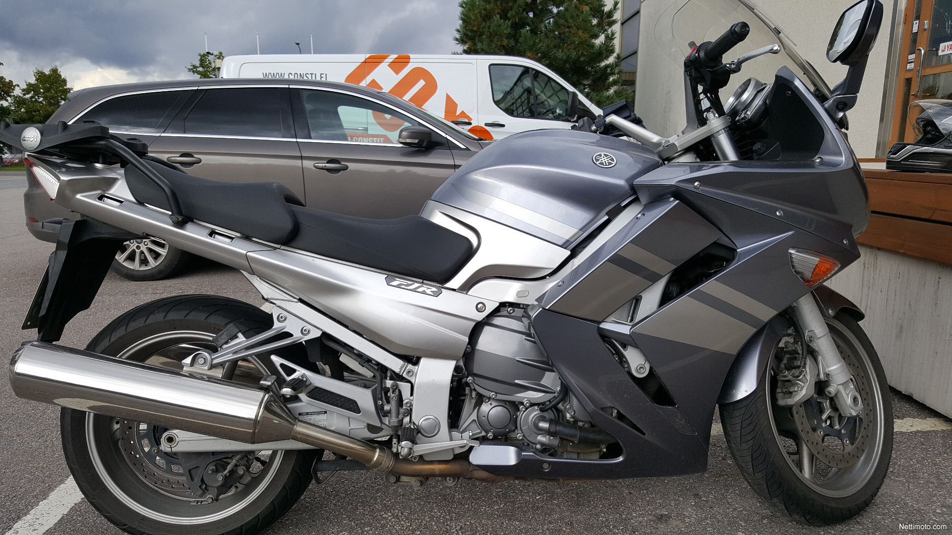 fjr 300