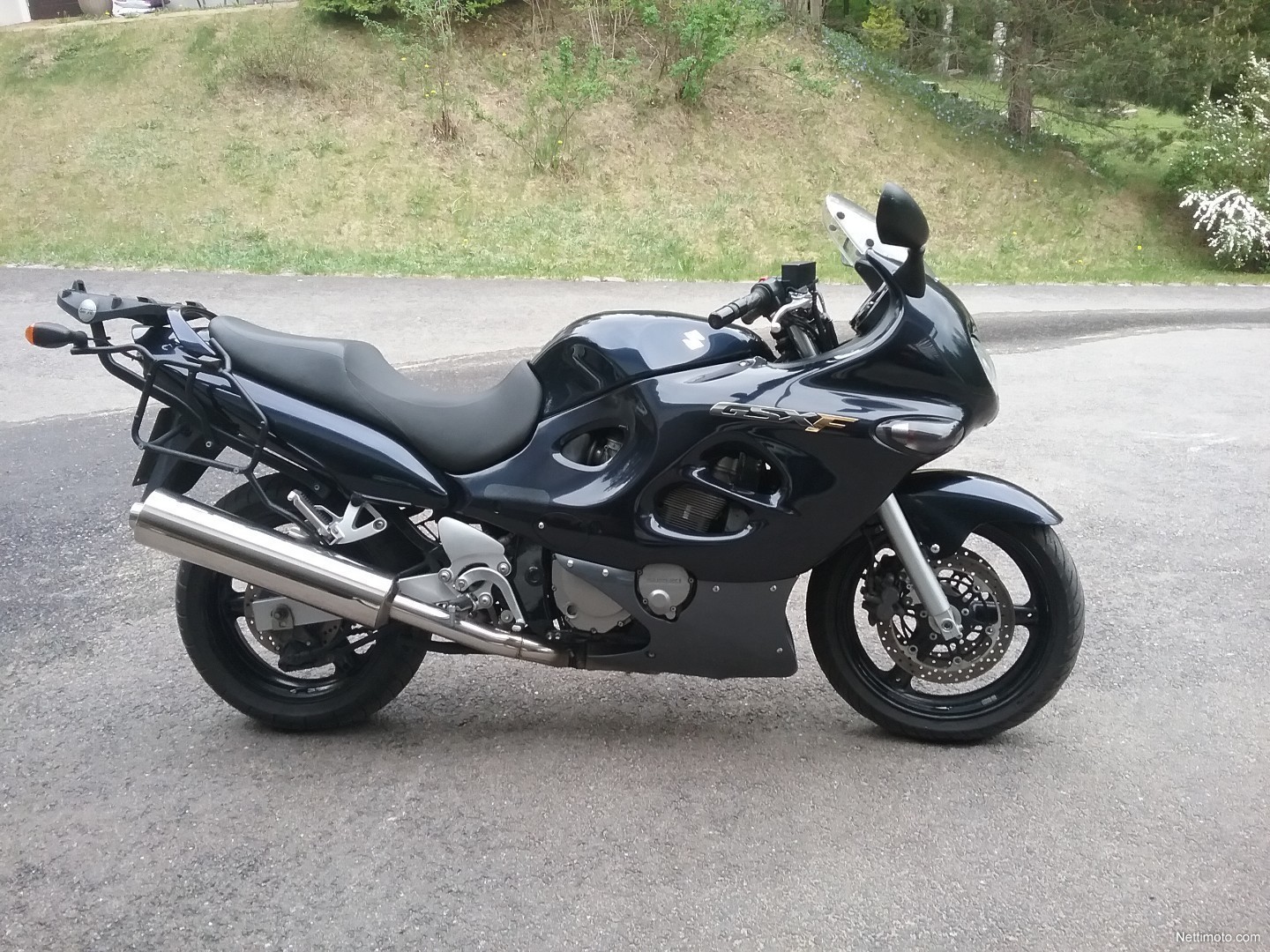 Suzuki gsx 750 f