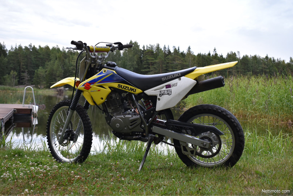 Suzuki dr z 125