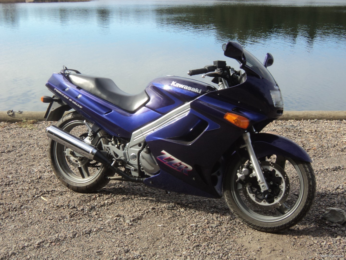 Kawasaki ZZR 250 250 cm³ 1992 - Rauma - Moottoripyörä - Nettimoto