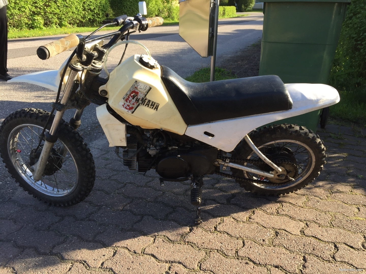 1993 pw80