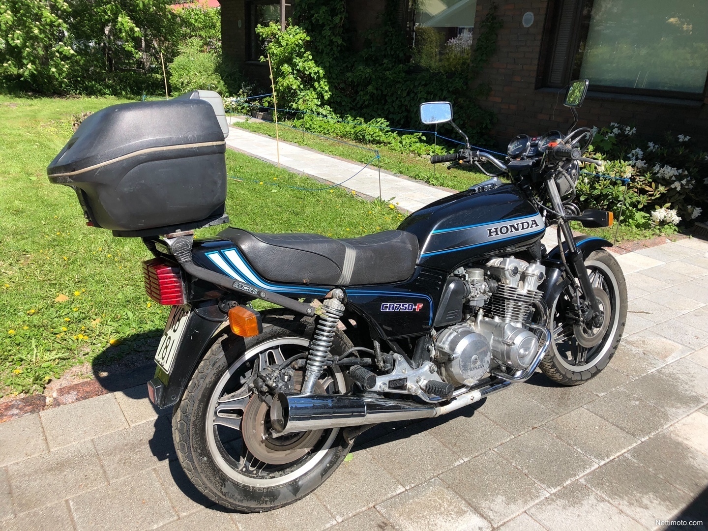 Honda cb 750f