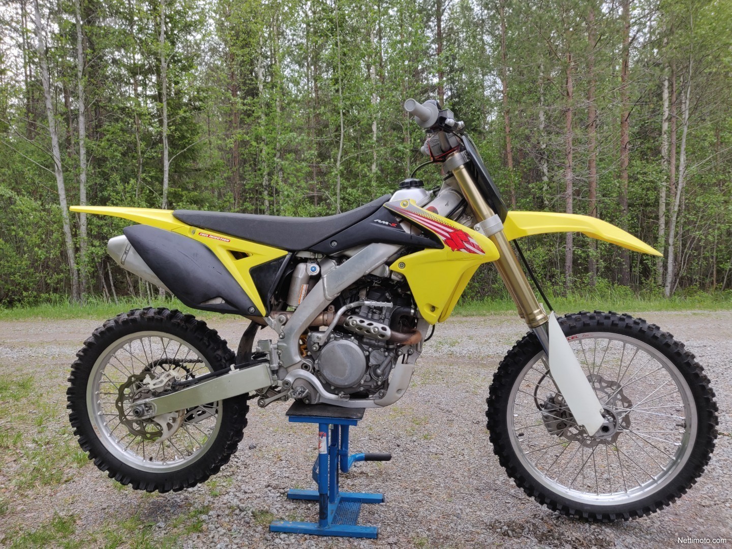 Suzuki rm z 250