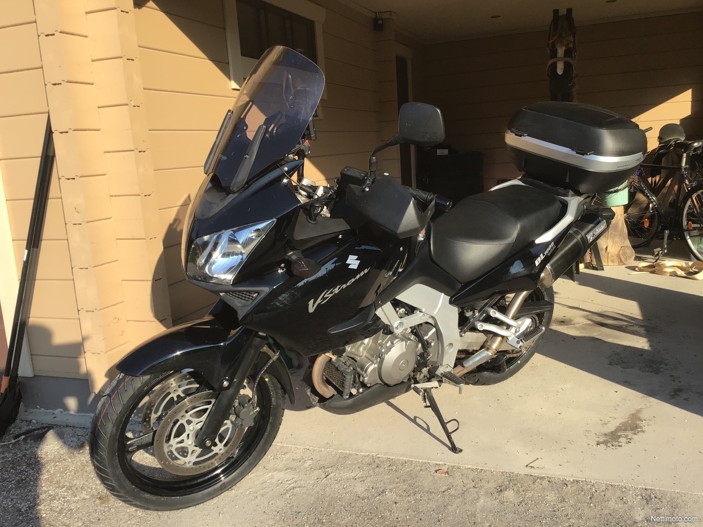 2005 suzuki dl1000