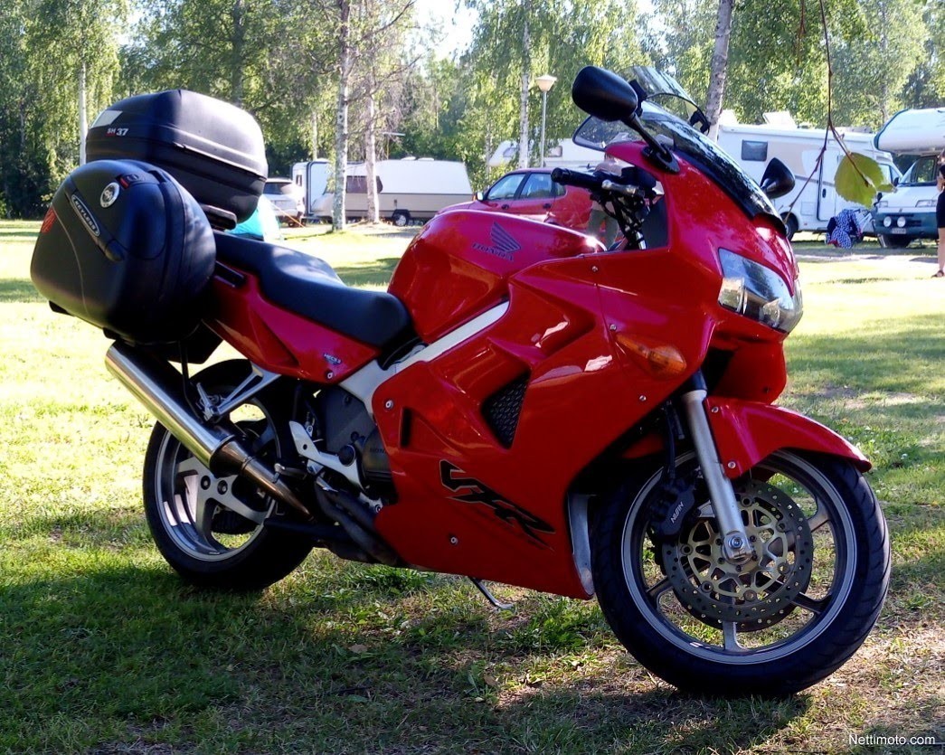 Honda vfr 800 2001