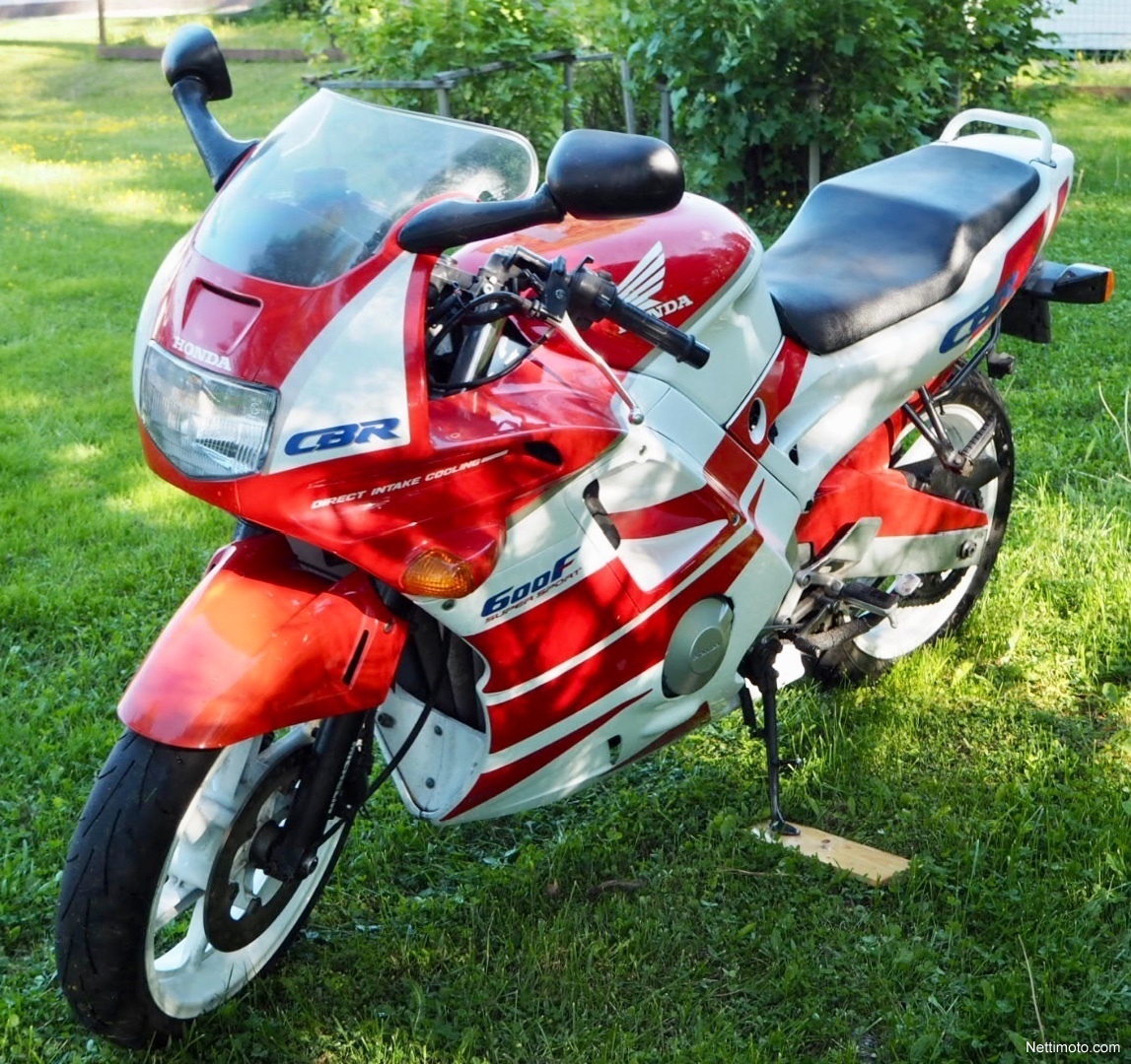 Honda cbr f