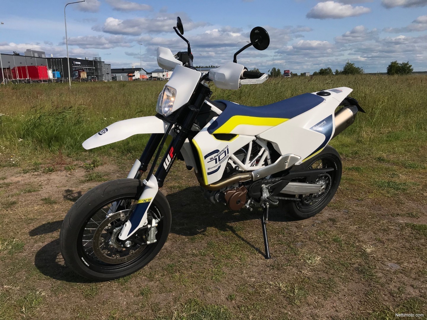 Husqvarna 701 Supermoto 700 cm³ 2017 Oulu Moottoripyörä Nettimoto