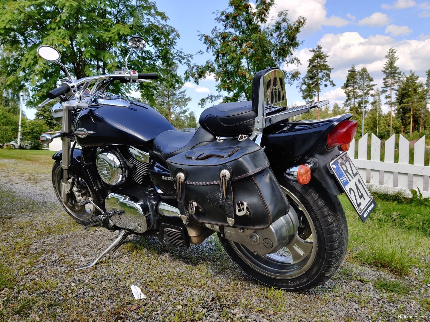 Suzuki vz 1600