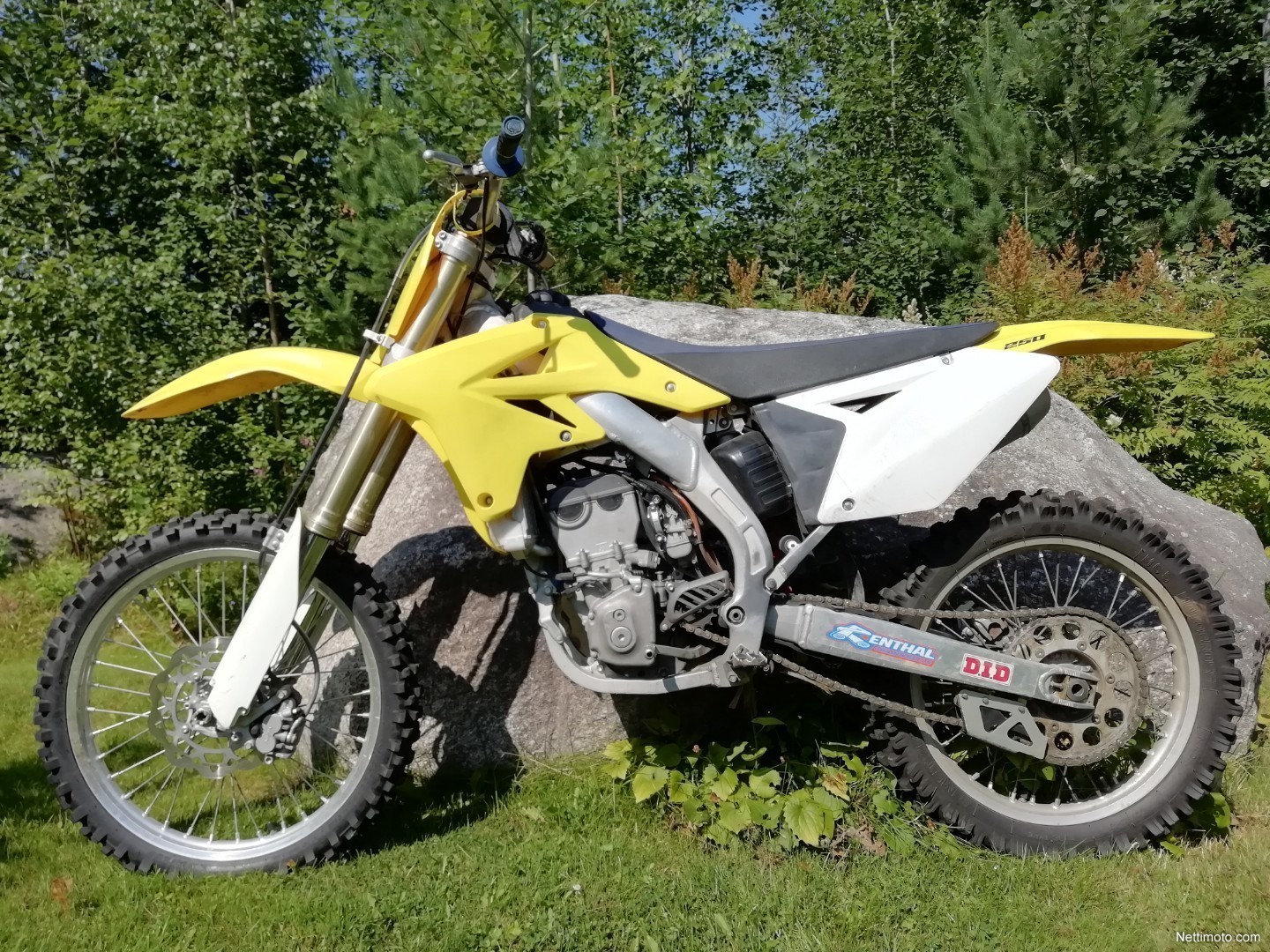 Suzuki rm z 250