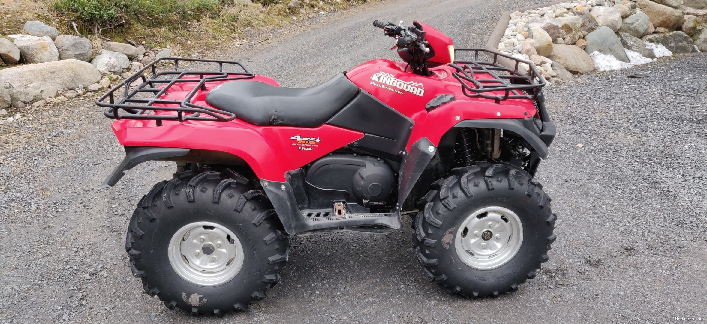 Suzuki kingquad 700