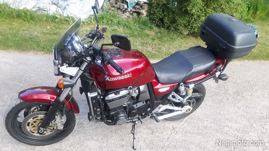 Kawasaki ZRX