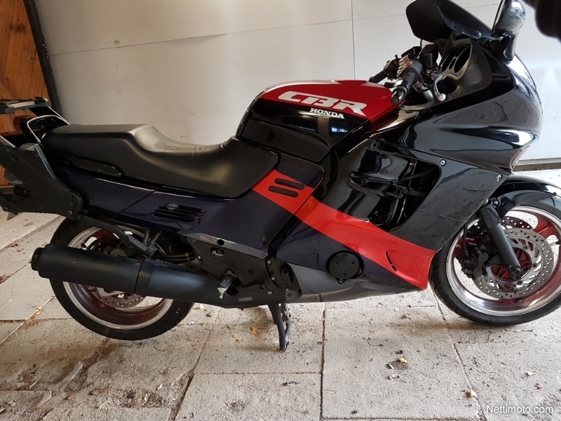 Honda cbr 1000f характеристики