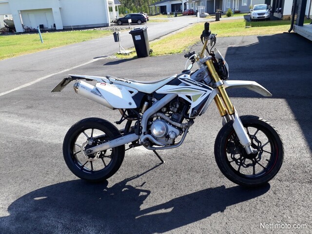 rieju marathon 125 top speed
