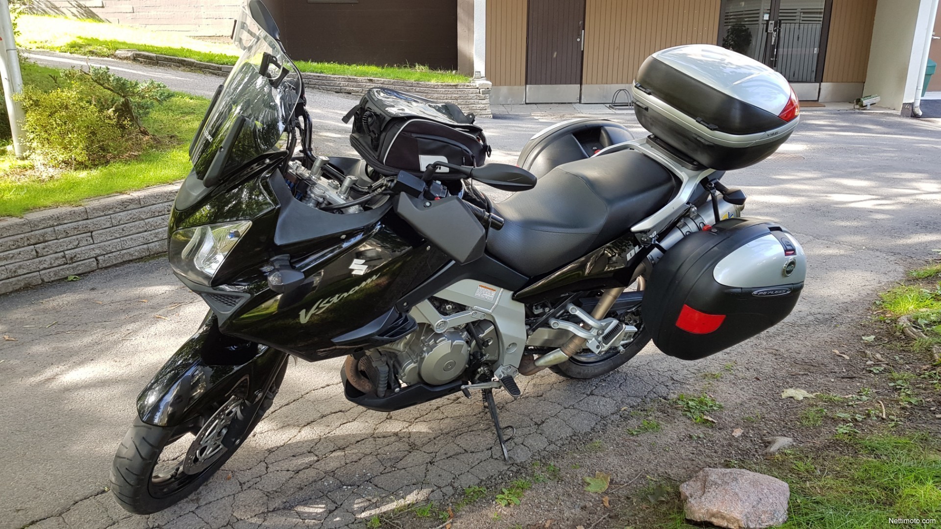 2005 suzuki dl1000