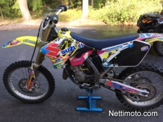 Suzuki RM