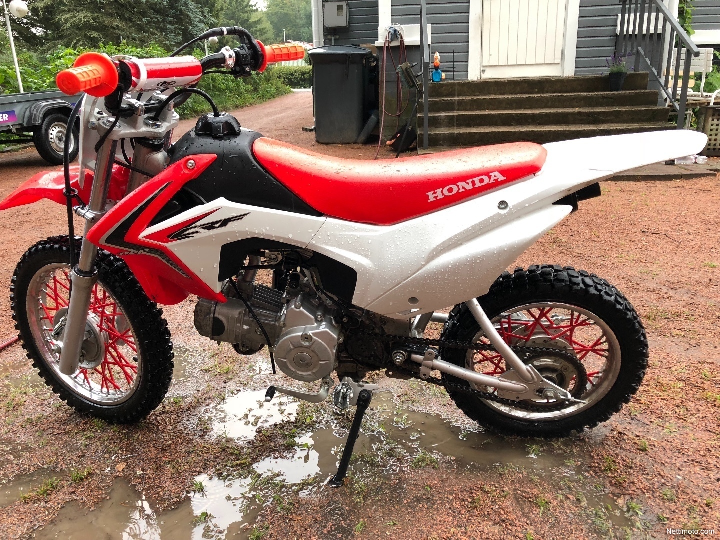 Honda crf 200